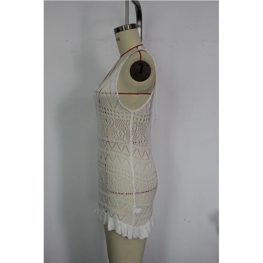 Dress - Picture 8 of 9